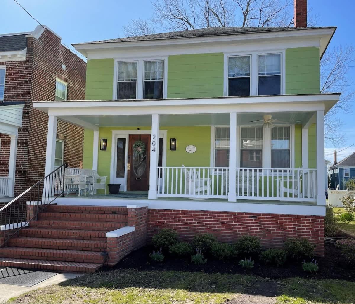 Key Lime Cottage Steps From Cape Charles Beach Екстериор снимка
